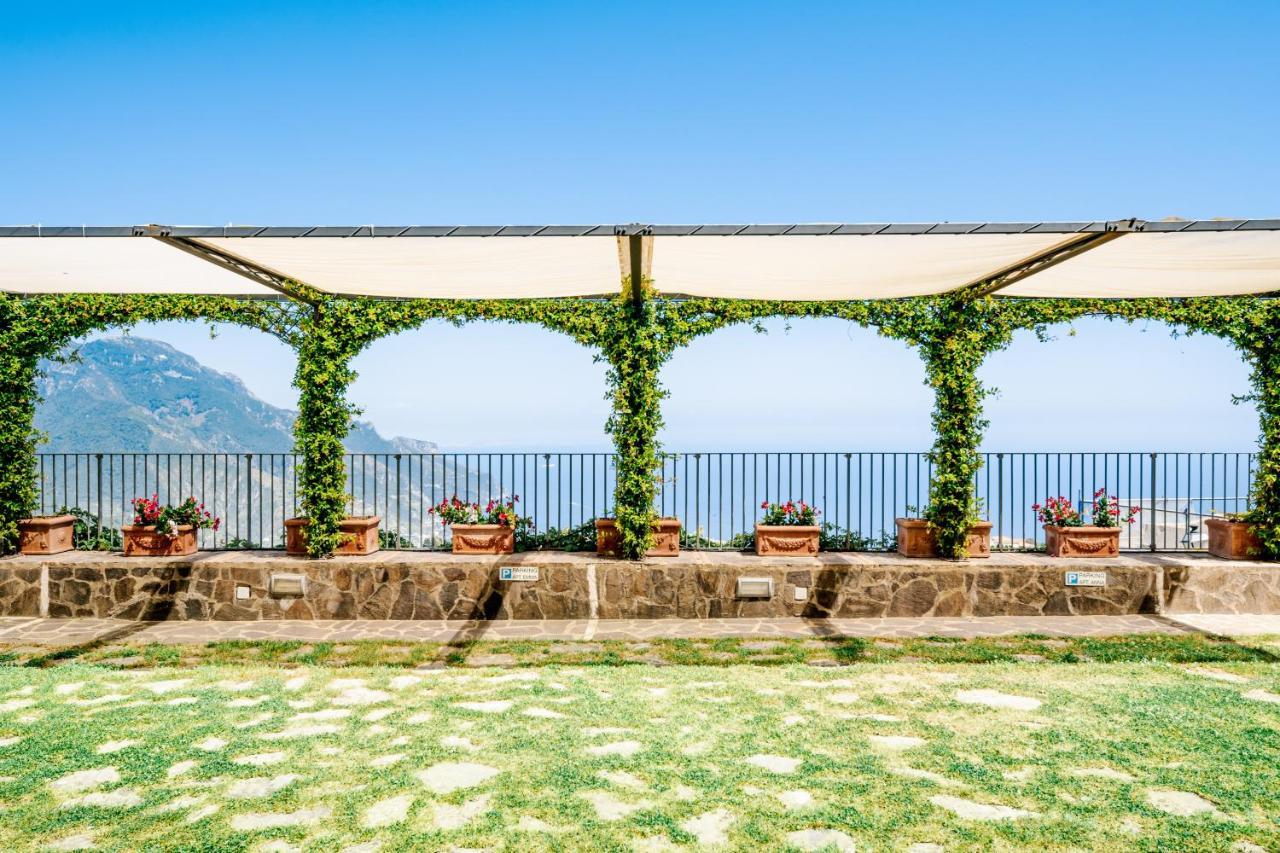 Appartamento Emma In Villa Laura Скала Екстериор снимка