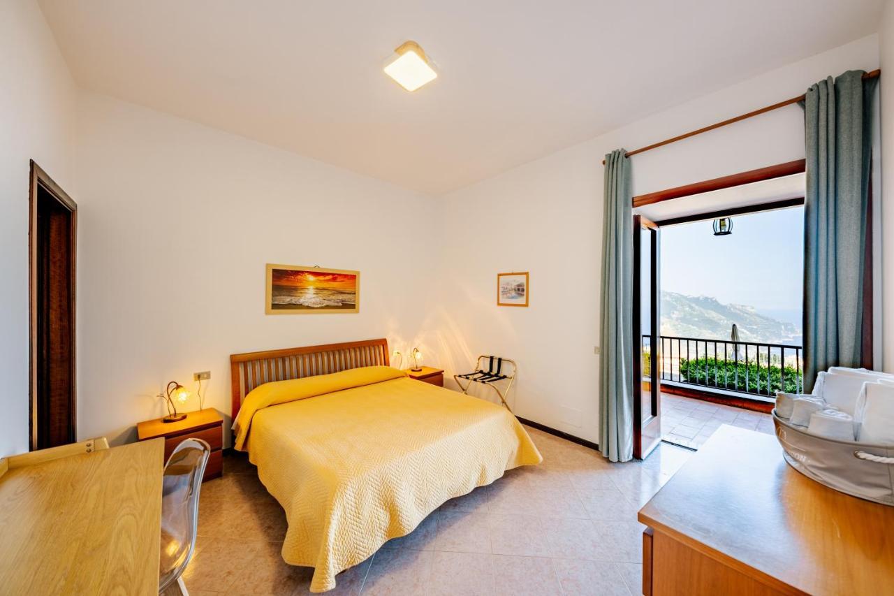 Appartamento Emma In Villa Laura Скала Екстериор снимка